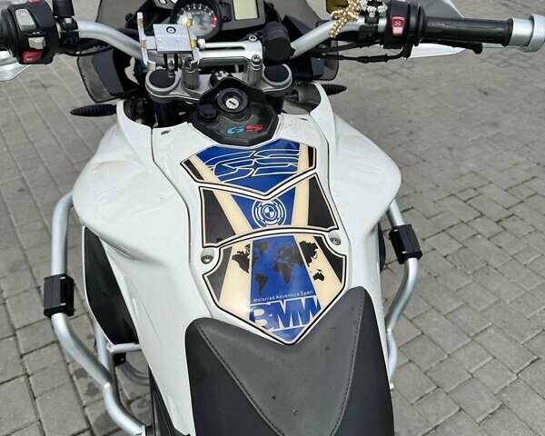 Білий БМВ F 700GS, об'ємом двигуна 0.8 л та пробігом 30 тис. км за 8500 $, фото 13 на Automoto.ua