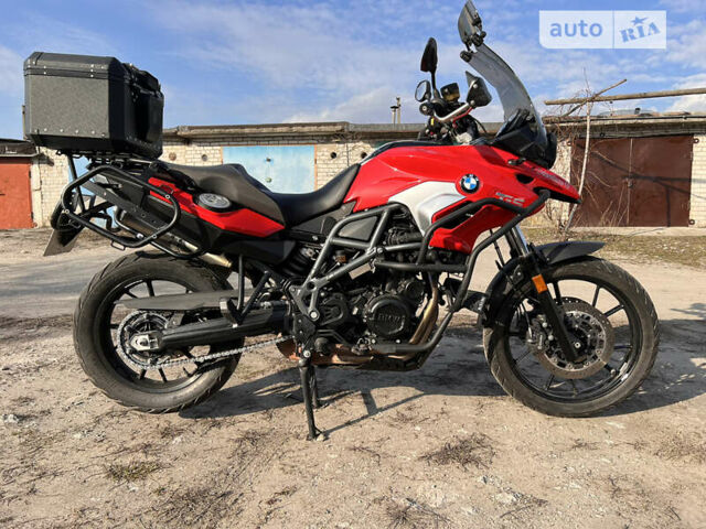 Красный БМВ F 700GS, объемом двигателя 0.8 л и пробегом 45 тыс. км за 10000 $, фото 5 на Automoto.ua