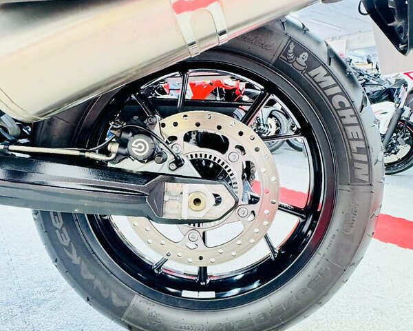 Красный БМВ F 700GS, объемом двигателя 0 л и пробегом 6 тыс. км за 9500 $, фото 22 на Automoto.ua