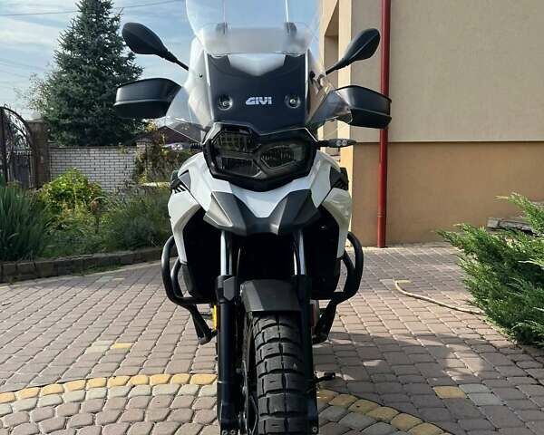 Білий БМВ F 750GS, об'ємом двигуна 0.85 л та пробігом 15 тис. км за 10500 $, фото 6 на Automoto.ua