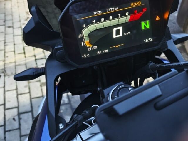 БМВ F 750GS, объемом двигателя 0.85 л и пробегом 0 тыс. км за 12000 $, фото 6 на Automoto.ua