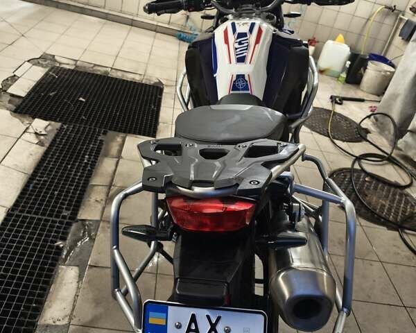 Синий БМВ F 750GS, объемом двигателя 0.85 л и пробегом 7 тыс. км за 12000 $, фото 5 на Automoto.ua