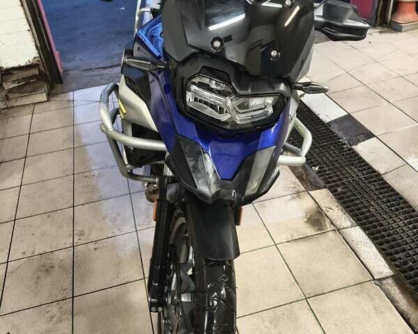 Синий БМВ F 750GS, объемом двигателя 0.85 л и пробегом 7 тыс. км за 12000 $, фото 2 на Automoto.ua