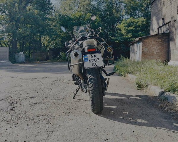 Белый БМВ F 800GS, объемом двигателя 0.8 л и пробегом 58 тыс. км за 7800 $, фото 2 на Automoto.ua