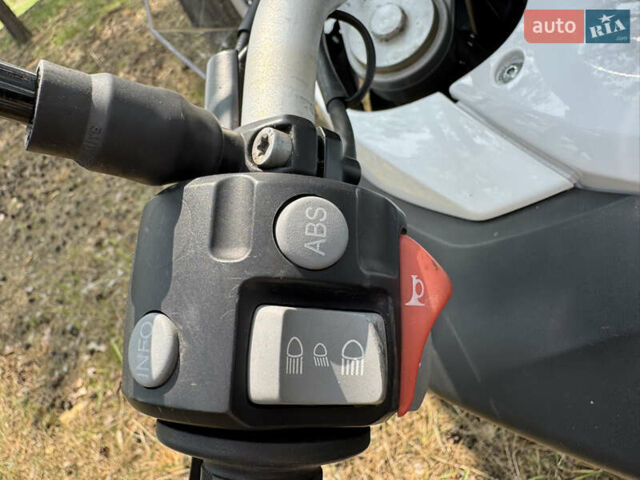 Белый БМВ F 800GS, объемом двигателя 0.8 л и пробегом 29 тыс. км за 3100 $, фото 18 на Automoto.ua