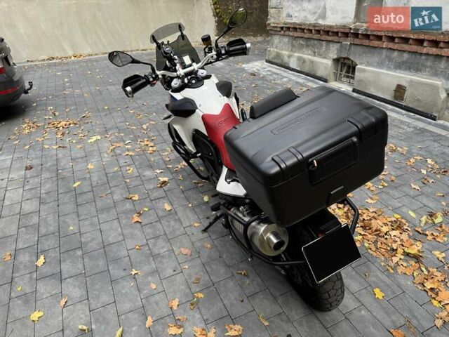 Белый БМВ F 800GS, объемом двигателя 0.8 л и пробегом 82 тыс. км за 8000 $, фото 6 на Automoto.ua