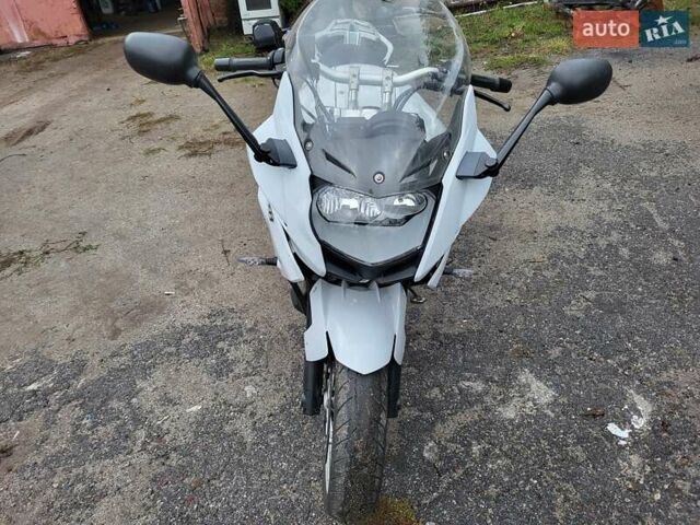 Білий БМВ F 800GT, об'ємом двигуна 0 л та пробігом 45 тис. км за 6000 $, фото 5 на Automoto.ua