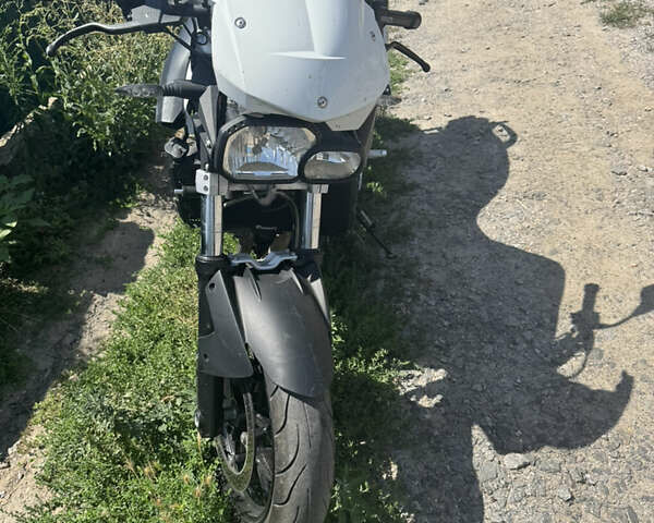 Черный БМВ F 800R, объемом двигателя 0 л и пробегом 50 тыс. км за 5999 $, фото 2 на Automoto.ua