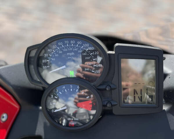 Красный БМВ F 800S, объемом двигателя 0.8 л и пробегом 40 тыс. км за 4100 $, фото 10 на Automoto.ua