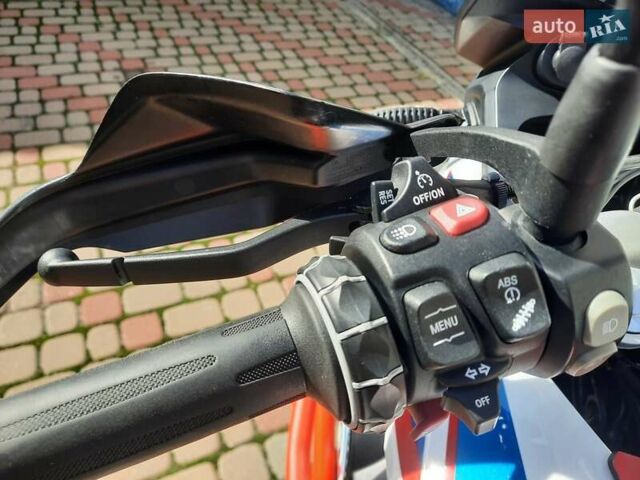 БМВ F 850GS 2019 в Ужгороде на Automoto.ua Белый БМВ F 850GS, объемом двигателя 0.85 л и пробегом 5 тыс. км за 13400 $, фото 8 на Automoto.ua