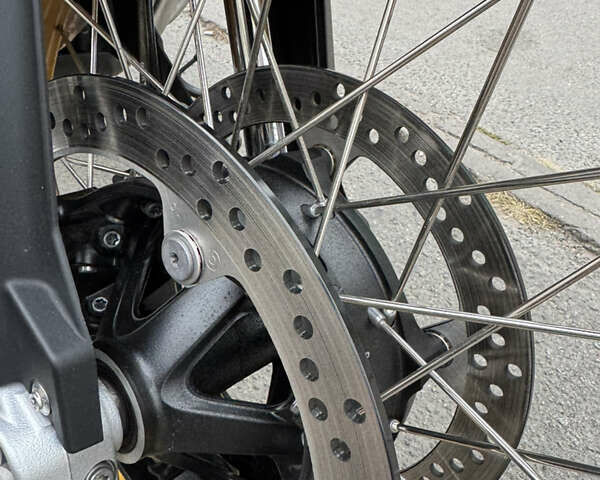 БМВ F 850GS 2020 в Днепре (Днепропетровске) на Automoto.ua Синий БМВ F 850GS, объемом двигателя 0.85 л и пробегом 7 тыс. км за 13500 $, фото 6 на Automoto.ua