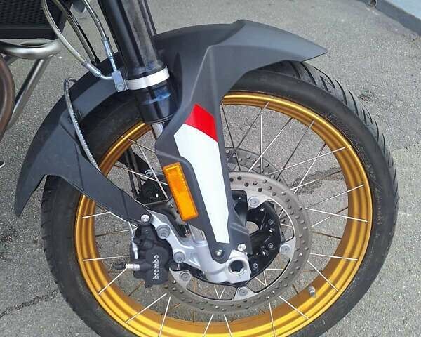 Синий БМВ F 900 GS, объемом двигателя 0.9 л и пробегом 2 тыс. км за 16630 $, фото 11 на Automoto.ua