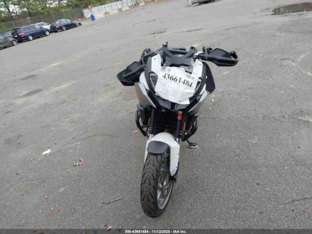 БМВ F 900 XR, об'ємом двигуна 0.9 л та пробігом 0 тис. км за 3600 $, фото 2 на Automoto.ua