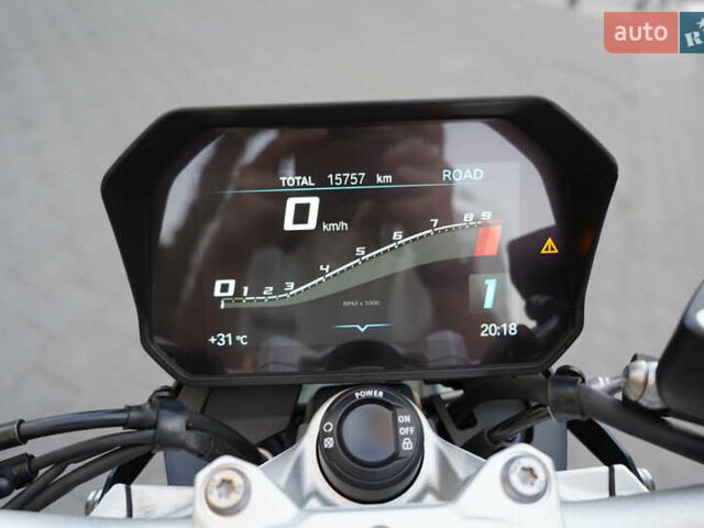 Черный БМВ F 900R, объемом двигателя 0.9 л и пробегом 16 тыс. км за 13999 $, фото 12 на Automoto.ua