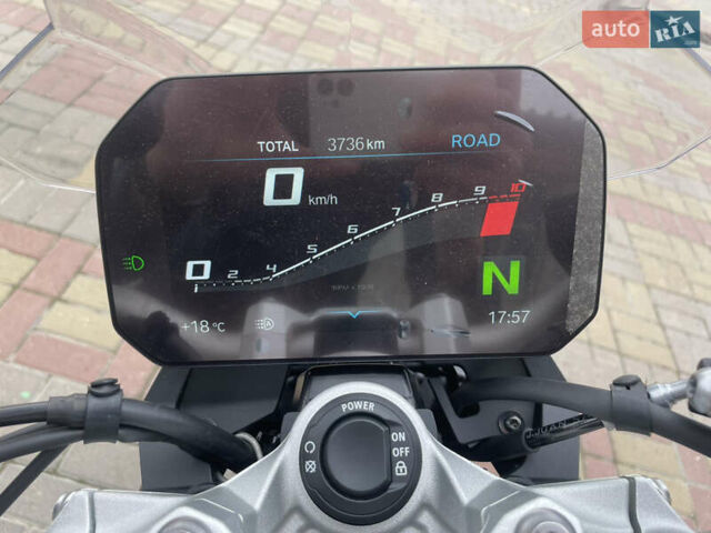 Черный БМВ F 900R, объемом двигателя 0.9 л и пробегом 5 тыс. км за 13000 $, фото 10 на Automoto.ua