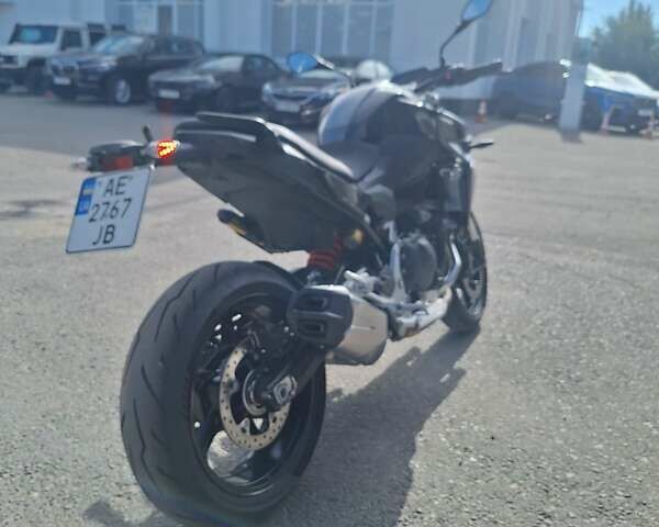 Черный БМВ F 900R, объемом двигателя 0 л и пробегом 1 тыс. км за 12876 $, фото 7 на Automoto.ua
