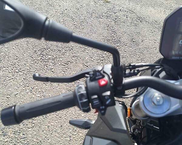 Черный БМВ F 900R, объемом двигателя 0 л и пробегом 1 тыс. км за 12876 $, фото 11 на Automoto.ua