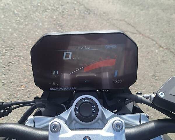 Черный БМВ F 900R, объемом двигателя 0 л и пробегом 1 тыс. км за 12876 $, фото 12 на Automoto.ua