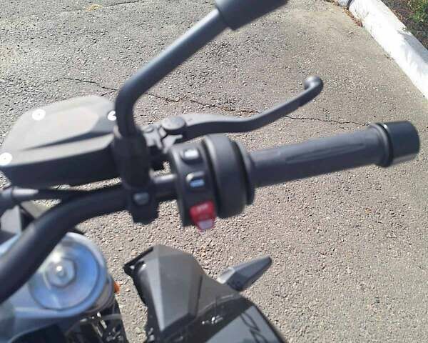 Черный БМВ F 900R, объемом двигателя 0 л и пробегом 1 тыс. км за 12876 $, фото 13 на Automoto.ua