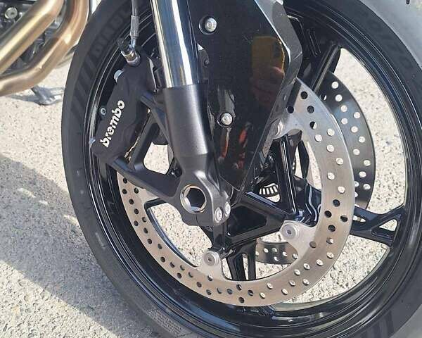 Черный БМВ F 900R, объемом двигателя 0 л и пробегом 1 тыс. км за 12876 $, фото 15 на Automoto.ua