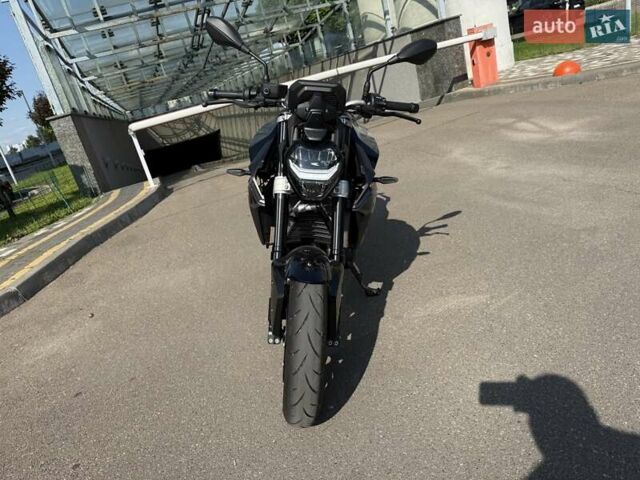 Черный БМВ F 900R, объемом двигателя 0 л и пробегом 1 тыс. км за 12500 $, фото 4 на Automoto.ua