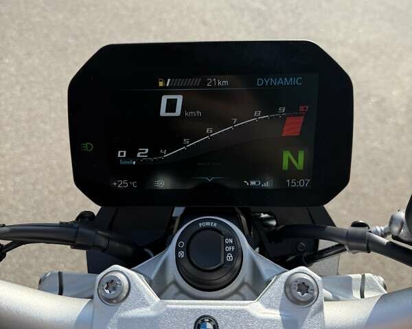Черный БМВ F 900R, объемом двигателя 0 л и пробегом 1 тыс. км за 12500 $, фото 11 на Automoto.ua