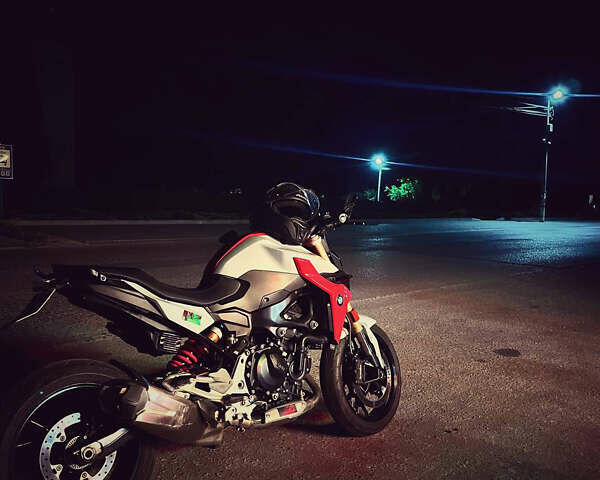 БМВ F 900R, объемом двигателя 0.9 л и пробегом 20 тыс. км за 4300 $, фото 4 на Automoto.ua