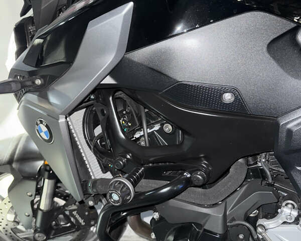 БМВ F 900R, объемом двигателя 0.9 л и пробегом 6 тыс. км за 11500 $, фото 5 на Automoto.ua