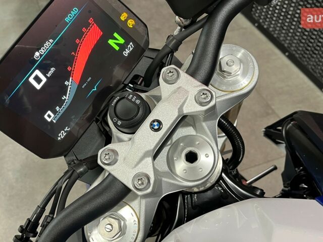 купить новое авто БМВ F 900R 2025 года от официального дилера АВТ Баварія Київ БМВ фото