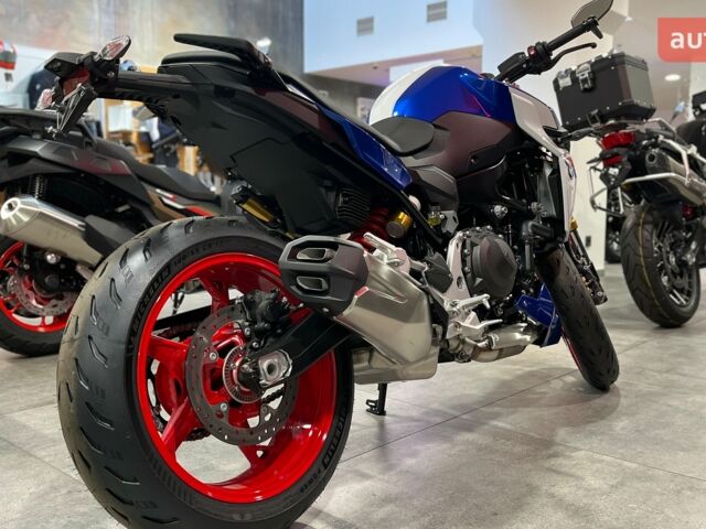 купить новое авто БМВ F 900R 2025 года от официального дилера АВТ Баварія Київ БМВ фото