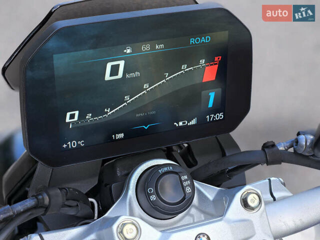 Синій БМВ F 900R, об'ємом двигуна 0 л та пробігом 10 тис. км за 4599 $, фото 10 на Automoto.ua
