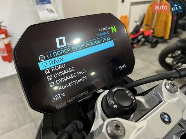 Синий БМВ F 900R, объемом двигателя 0 л и пробегом 3 тыс. км за 13593 $, фото 13 на Automoto.ua