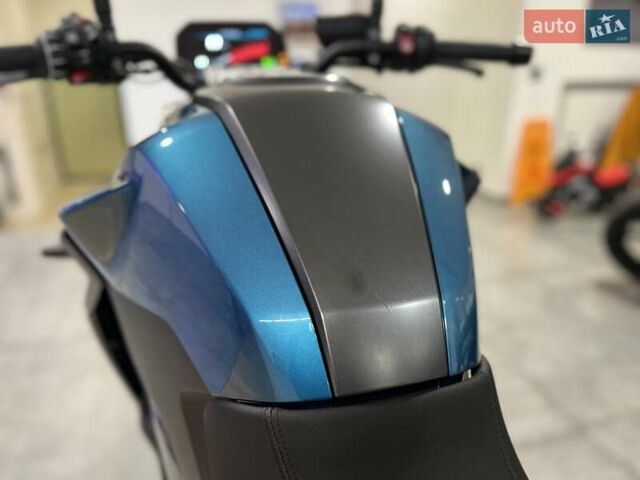 Синий БМВ F 900R, объемом двигателя 0 л и пробегом 3 тыс. км за 13593 $, фото 16 на Automoto.ua