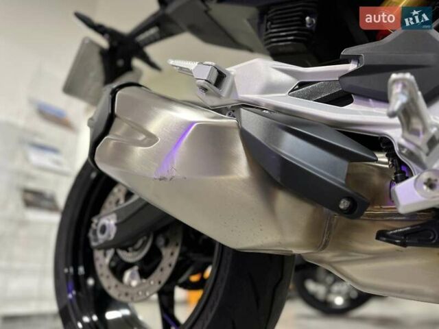 Синий БМВ F 900R, объемом двигателя 0 л и пробегом 3 тыс. км за 13593 $, фото 22 на Automoto.ua