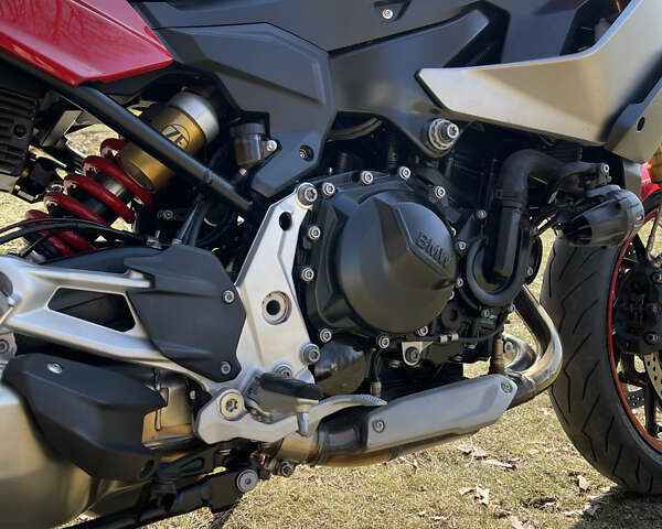 Красный БМВ F 900XR, объемом двигателя 0.9 л и пробегом 12 тыс. км за 11900 $, фото 8 на Automoto.ua