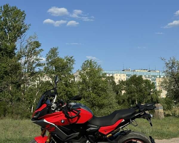 Красный БМВ F 900XR, объемом двигателя 0.9 л и пробегом 12 тыс. км за 13200 $, фото 1 на Automoto.ua