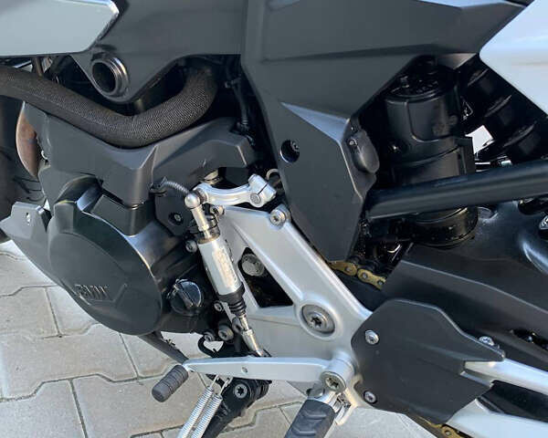 БМВ F 900XR, объемом двигателя 0.9 л и пробегом 5 тыс. км за 4900 $, фото 2 на Automoto.ua