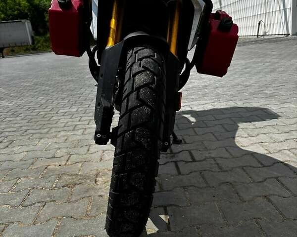 Красный БМВ G 310GS, объемом двигателя 0.31 л и пробегом 20 тыс. км за 4500 $, фото 8 на Automoto.ua