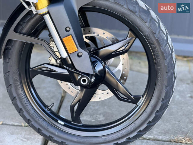 Серый БМВ G 310GS, объемом двигателя 0.31 л и пробегом 3 тыс. км за 4500 $, фото 10 на Automoto.ua