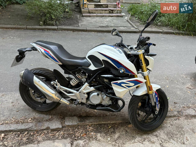 Белый БМВ G 310R, объемом двигателя 0.31 л и пробегом 19 тыс. км за 3500 $, фото 6 на Automoto.ua