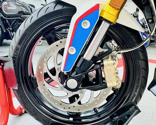 Белый БМВ G 310R, объемом двигателя 0.31 л и пробегом 20 тыс. км за 4500 $, фото 13 на Automoto.ua