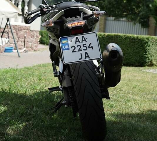 Черный БМВ G 310R, объемом двигателя 0.31 л и пробегом 8 тыс. км за 3950 $, фото 12 на Automoto.ua