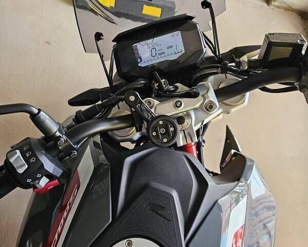 БМВ G 310R 2021 в Киеве на Automoto.ua Серый БМВ G 310R, объемом двигателя 0.31 л и пробегом 6 тыс. км за 5300 $, фото 1 на Automoto.ua