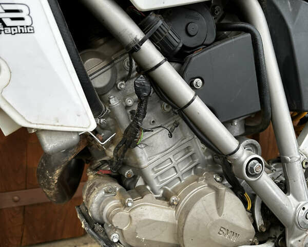 Белый БМВ G 450X, объемом двигателя 0 л и пробегом 7 тыс. км за 3150 $, фото 2 на Automoto.ua