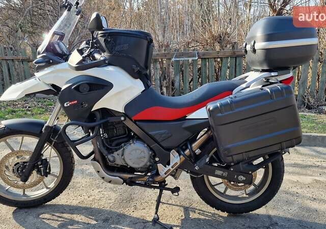 Білий БМВ G 650GS, об'ємом двигуна 0.65 л та пробігом 33 тис. км за 5300 $, фото 6 на Automoto.ua