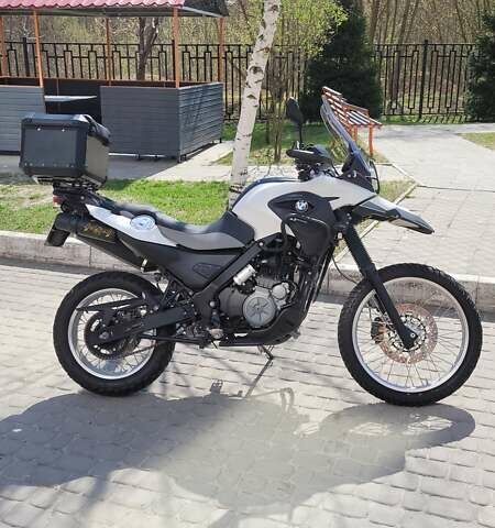 Білий БМВ G 650GS, об'ємом двигуна 0 л та пробігом 4 тис. км за 6900 $, фото 12 на Automoto.ua