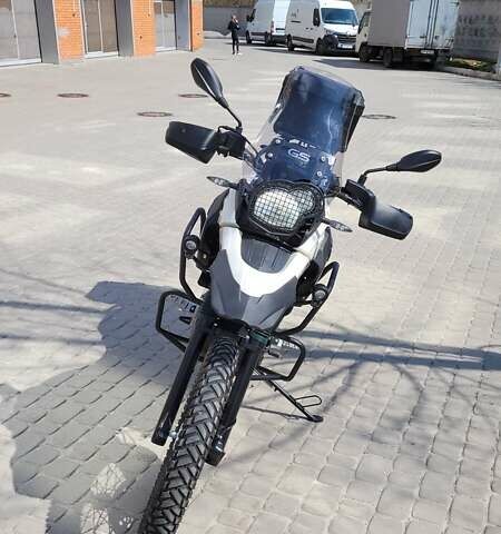 Білий БМВ G 650GS, об'ємом двигуна 0 л та пробігом 4 тис. км за 6900 $, фото 13 на Automoto.ua