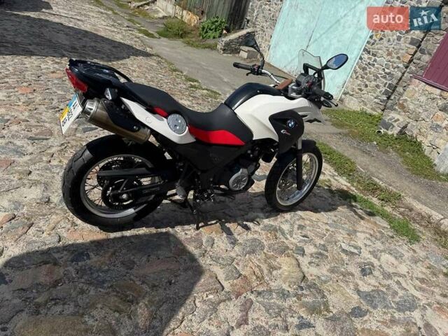 Белый БМВ G 650GS, объемом двигателя 0.65 л и пробегом 6 тыс. км за 7000 $, фото 1 на Automoto.ua