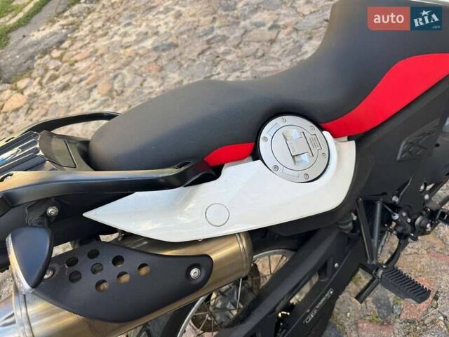 Белый БМВ G 650GS, объемом двигателя 0.65 л и пробегом 6 тыс. км за 7000 $, фото 9 на Automoto.ua