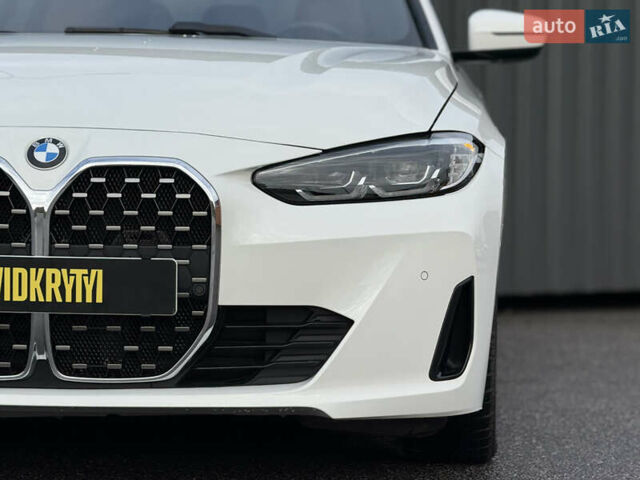 Белый БМВ i4, объемом двигателя 0 л и пробегом 18 тыс. км за 32650 $, фото 7 на Automoto.ua